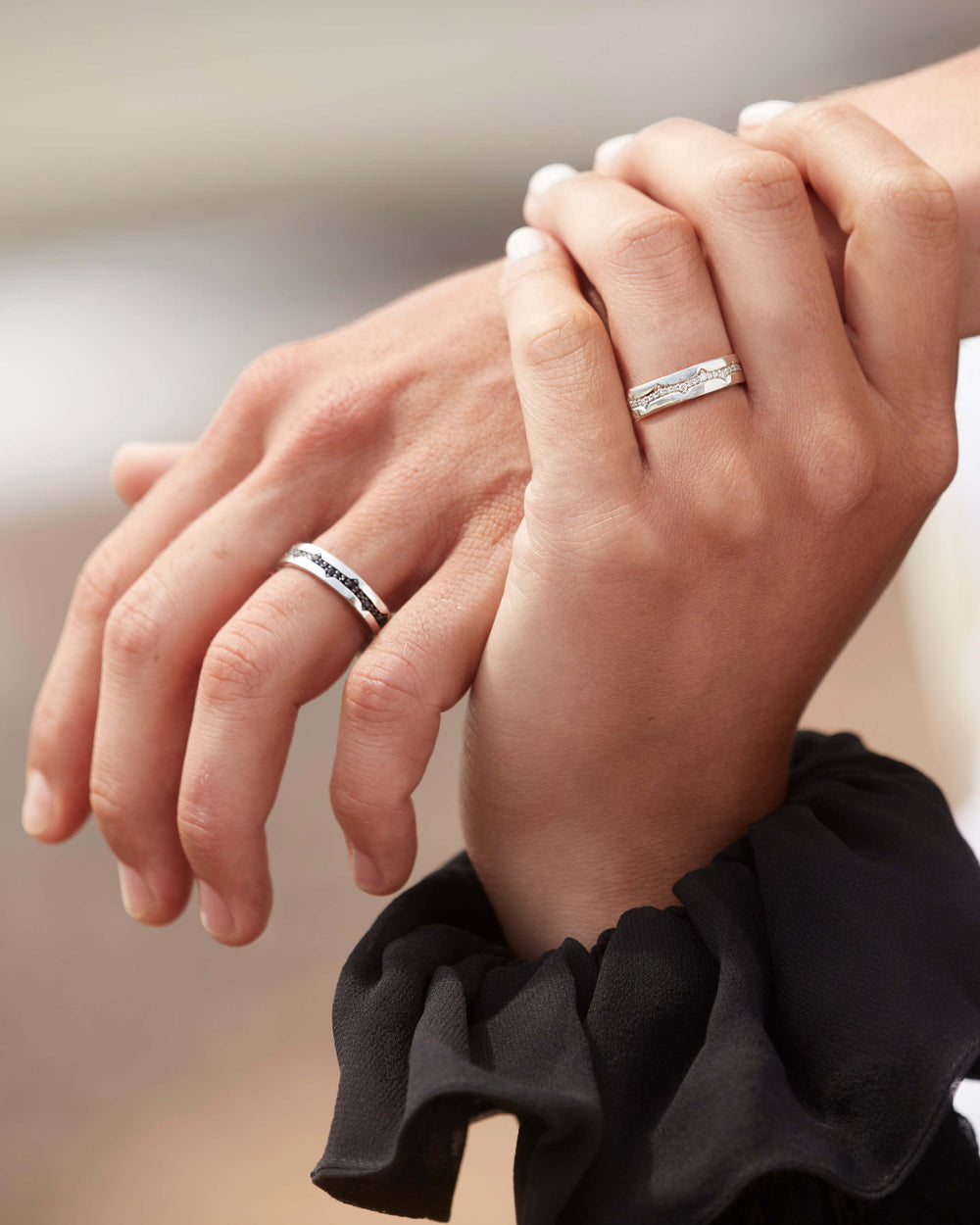 Thorn Inscription Band