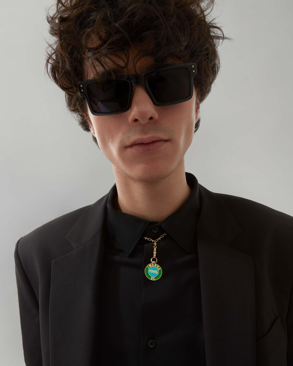 'I Wanna Be Your Twat' Gold Vinyl Pendant