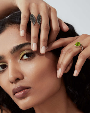 Open Tail Feather Ring