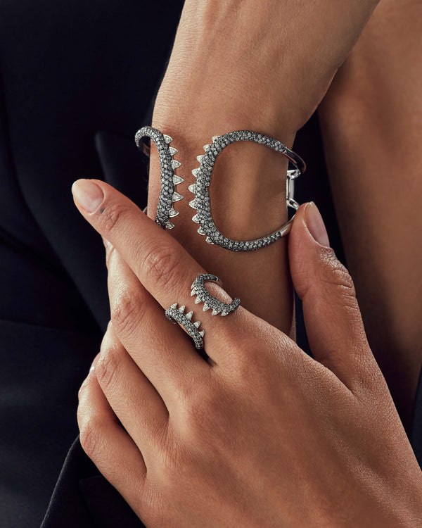 Jewels Verne Shark Jaw Ring