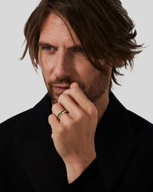 Quadrafoil Round Band