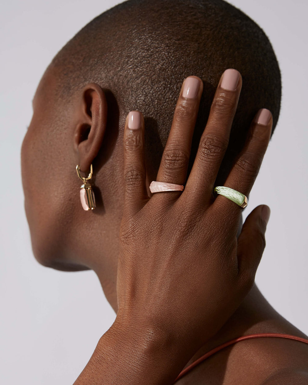 Stephen Webster Chrysolemon Crystal Haze shard stack ring in 18ct yellow gold with Chrysolemon Crystal Haze and diamond accents