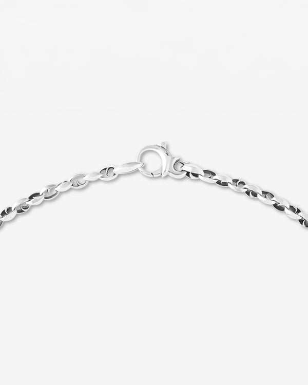 Close-up of the clasp on the Stephen Webster Thorn Large Razer Tag pendant