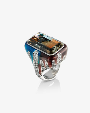 Full Bleed ring in 18 ct white gold with bi-colour blue tourmaline centre and grey & white diamonds — front view