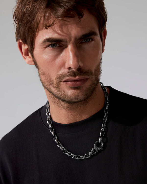 Male model wearing Stephen Webster Classic Large Link 22″ sterling silver chain — luxury men’s jewellery styling