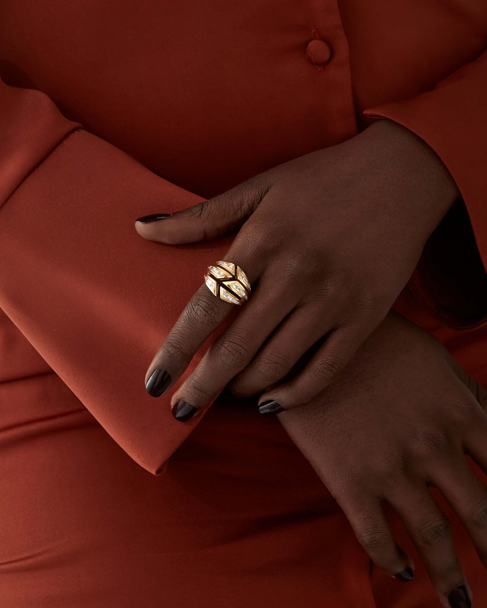 Stephen Webster Shattered Bombé Ring in 18ct yellow gold with white diamonds, luxury fine jewellery statement ring, perfect gift for her