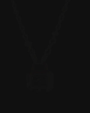 Full Bleed Necklace