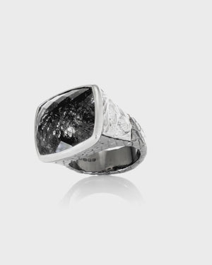 Beasts of London Embankment Fish Ring