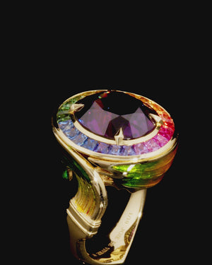 Joie De Vivre ReBelles ring in 18 ct yellow gold with central lilac spinel and rainbow sapphires & tsavorites — 360 video