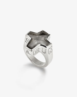 Stephen Webster Sex & Drugs & Rock & Roll ring in sterling silver with grey enamel inlay — front view