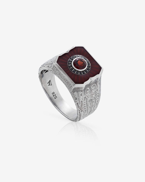 Stephen Webster Cuban Leaf Enamel ring — sterling silver engraved Cuban-leaf design, faceted red garnet centre and black sapphire pavé, top view showing ring face