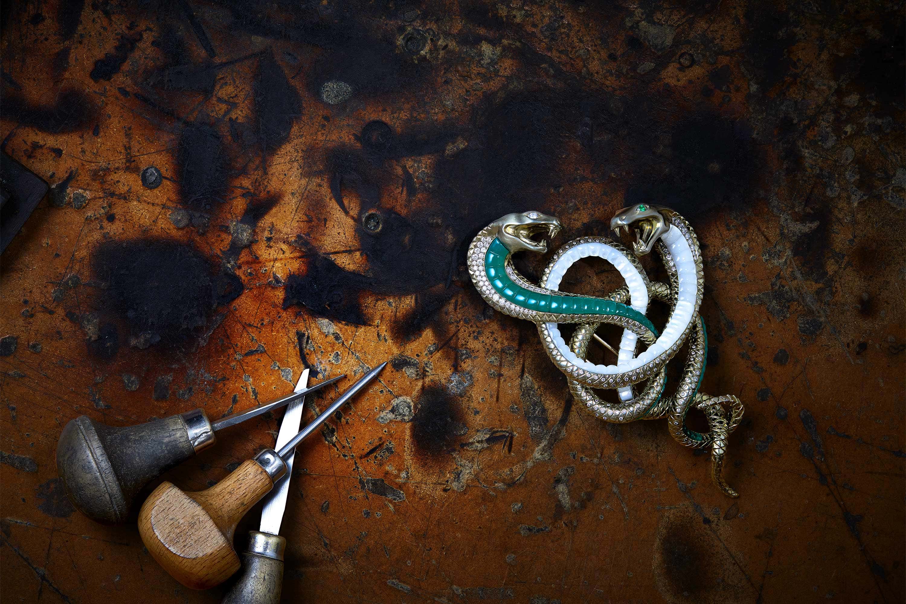 Stephen Webster British design and craftsmanship in fine jewellery and homeware