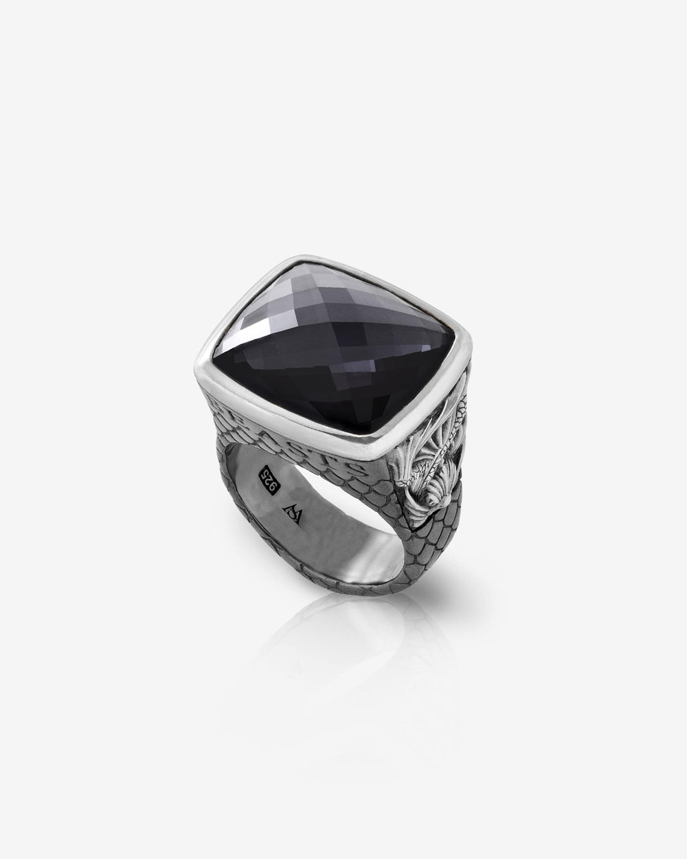 Stephen Webster Embankment Fish ring in sterling silver with cushion-cut Hematite Crystal Haze gemstone — top view showing stone and ring face