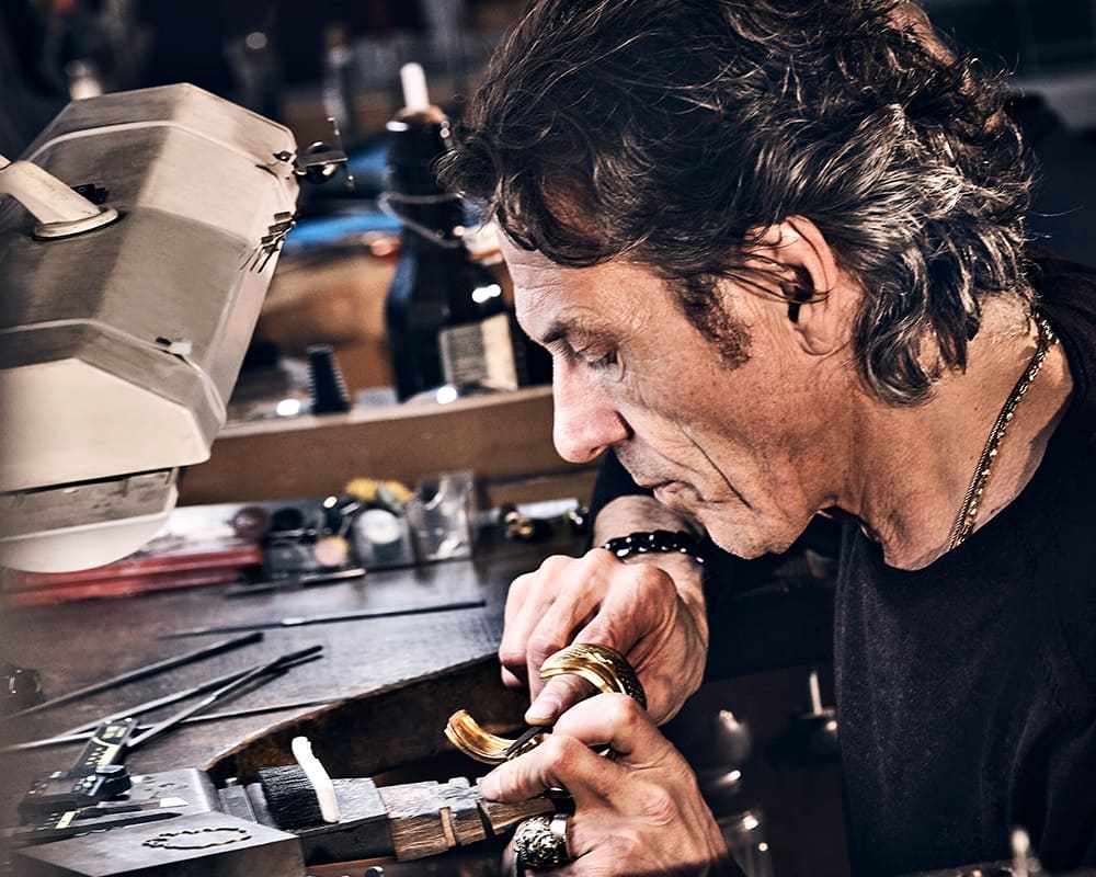 Fairtrade Gold certification and responsible gold sourcing for bespoke jewellery commissions