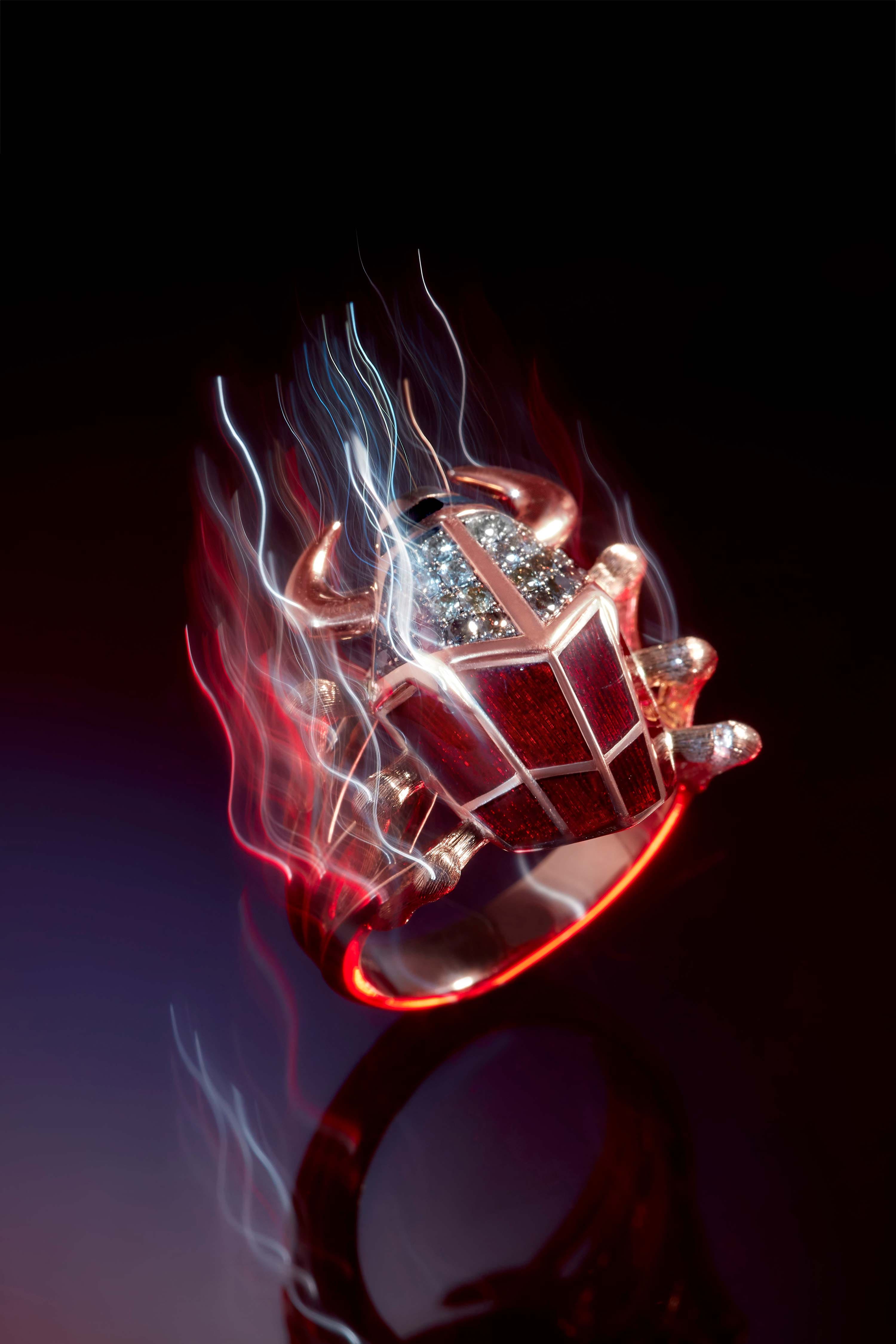 Rose gold precious metal used across Stephen Webster jewellery collections