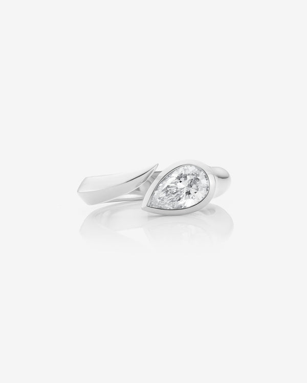 Stephen Webster Thorn Arc Solitaire Ring in platinum with pear-cut white diamond, luxury engagement ring