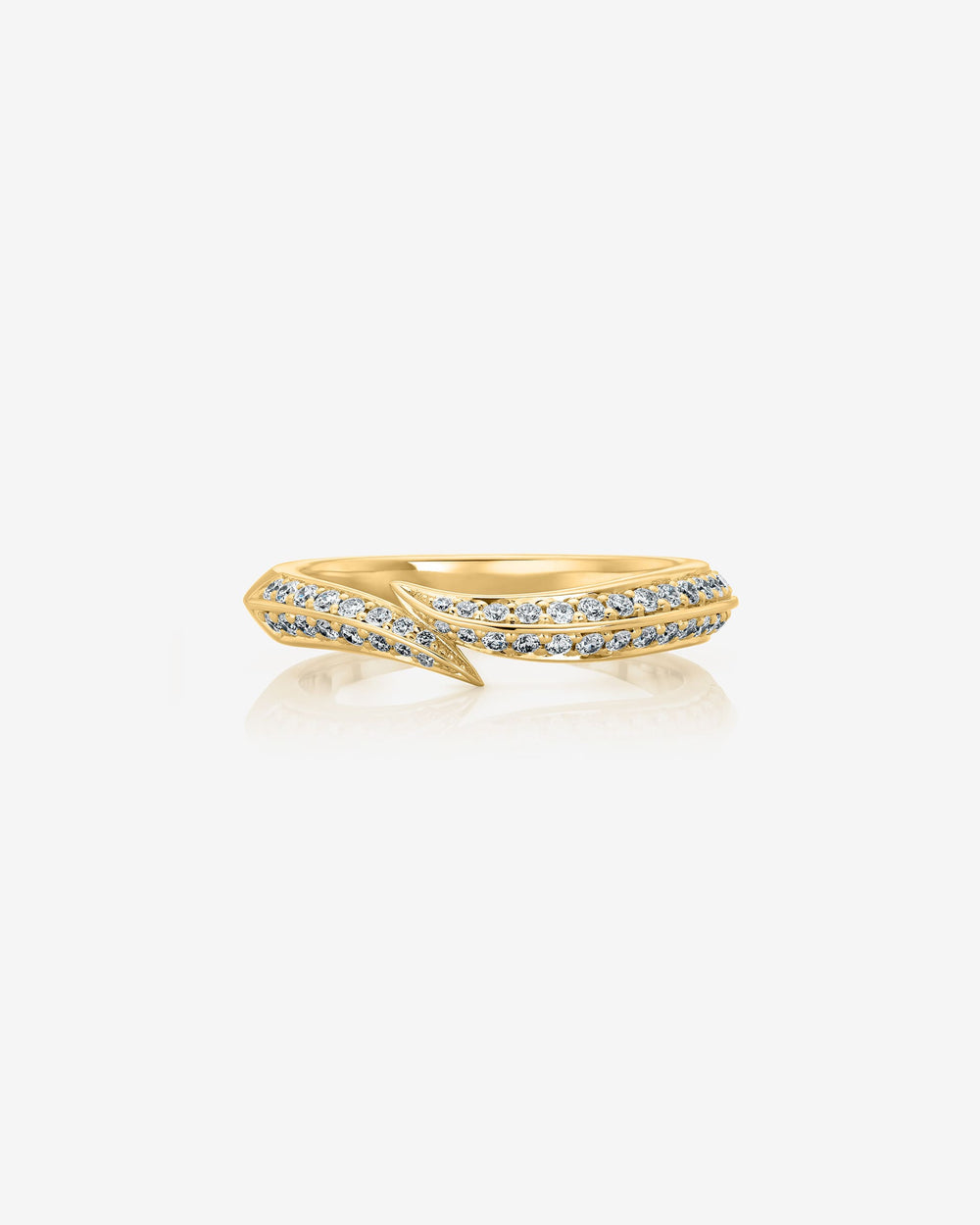 Stephen Webster Thorn Arc Solitaire Slimline Pavé Band in 18ct yellow gold with white diamond pavé wedding band