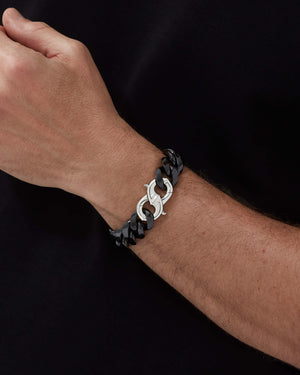 Model wearing Stephen Webster sterling silver Thorn Clasp bracelet on wrist