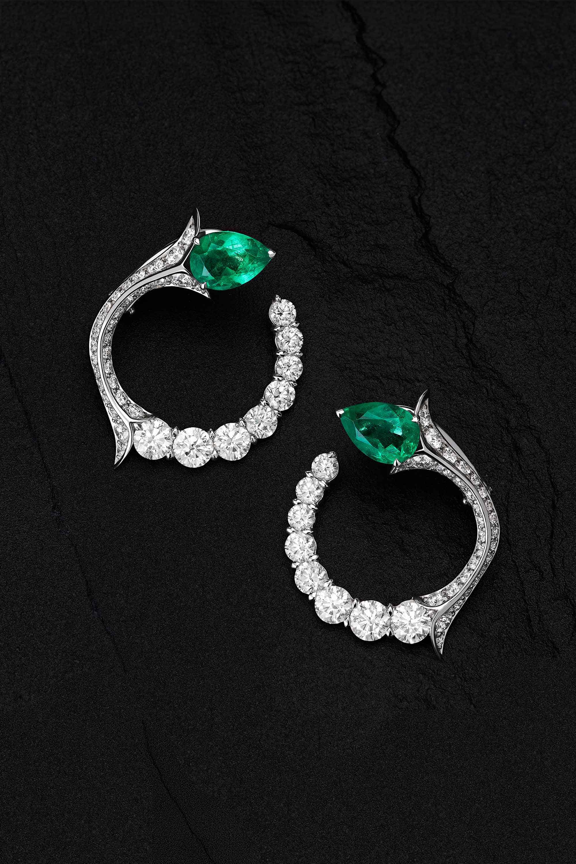 Close-up diamond facet and sparkle detail used in Webster Diamonds fine jewellery