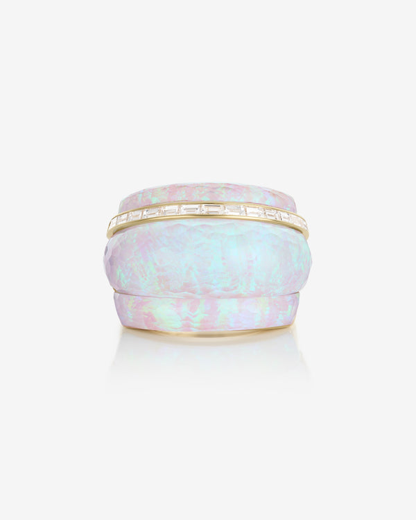 Stephen Webster white opalescent Crystal Haze amplified cocktail ring in 18ct yellow gold with and diamonds - front shot