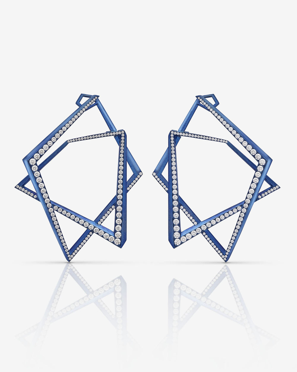 Stephen Webster Vertigo Titanium Rubix Hoops in blue titanium with white diamonds — front view